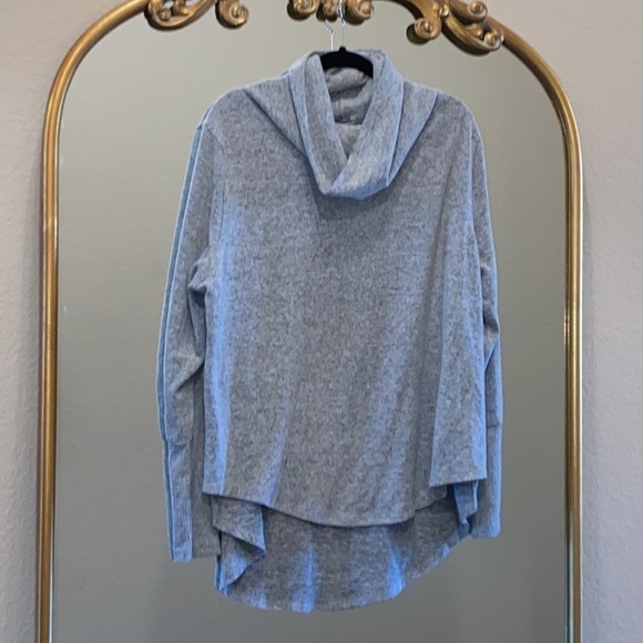 Sweet Romeo High-low Cowl Neck Sweater Size 2X - Picture 4 of 6